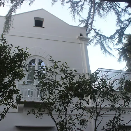 Guest house Manning Relais 4*