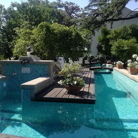 Manning Relais Sorrento