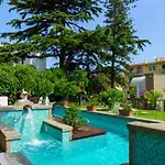 Manning Relais Vendégház 4*