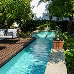 Manning Relais Sorrento